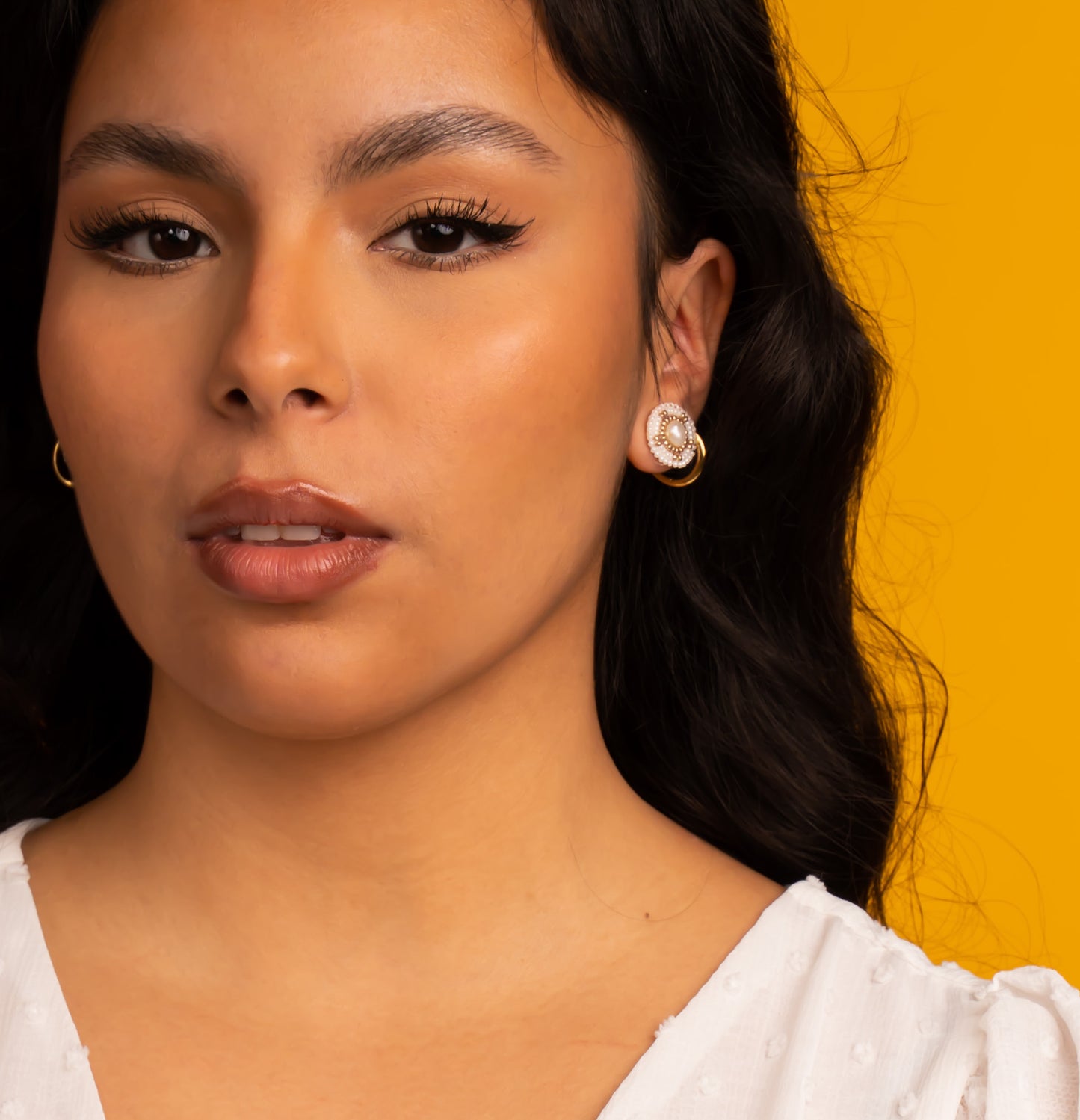 Head Lady Freshwater Pearl Stud Earrings