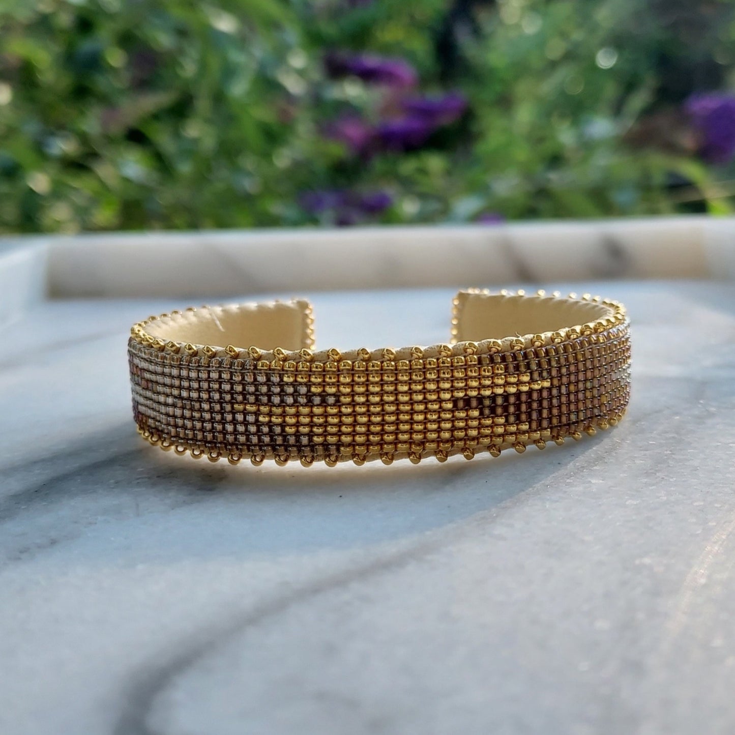 Etkie Bracelet - Aasha Glass Cuff Small 