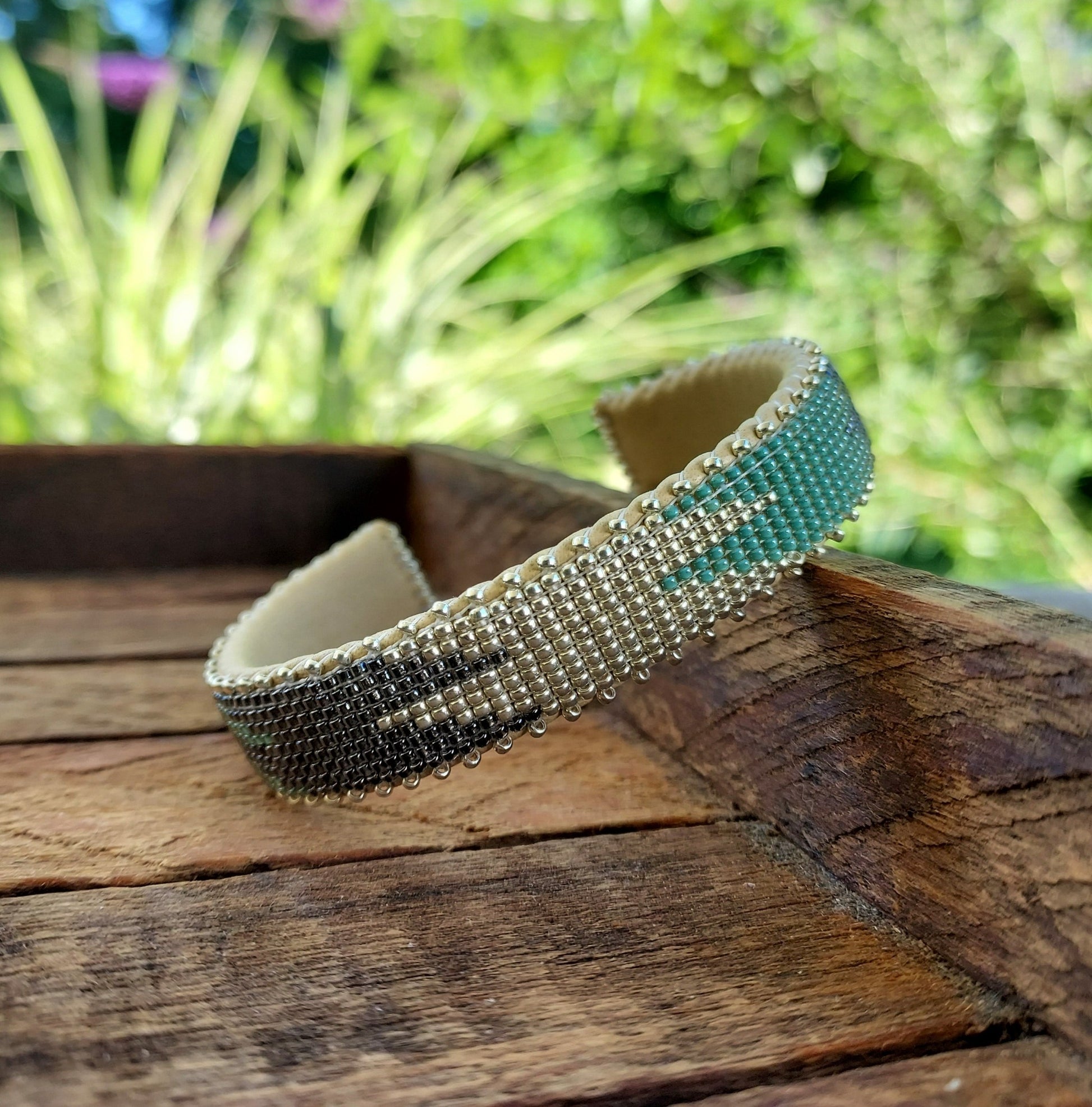 Etkie Bracelet - Tess Glass Cuff Small